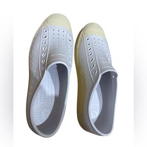 Worn Once— Native White and Cream Men's Water Shoes